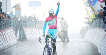 Nibali, magia y orgullo hechos ciclista