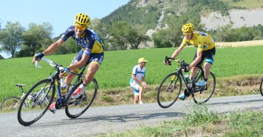 Contador hace caer a Froome