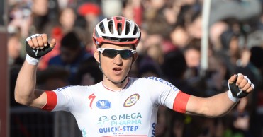 Kwiatkowski, de favorito al Tour a dos mares de dudas