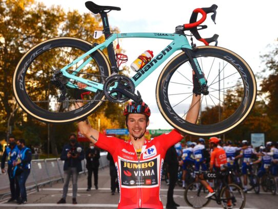 PREVIA VUELTA A ESPAÑA 2021